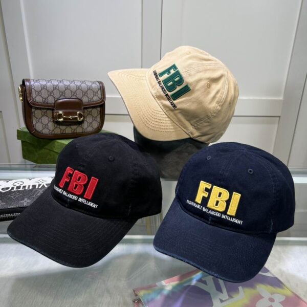 GORRA BALENCIAGA