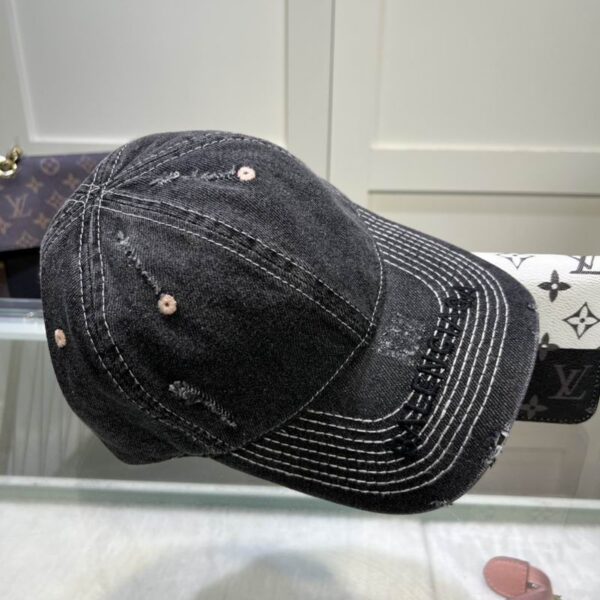 GORRA BALENCIAGA