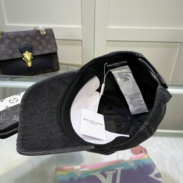 GORRA BALENCIAGA