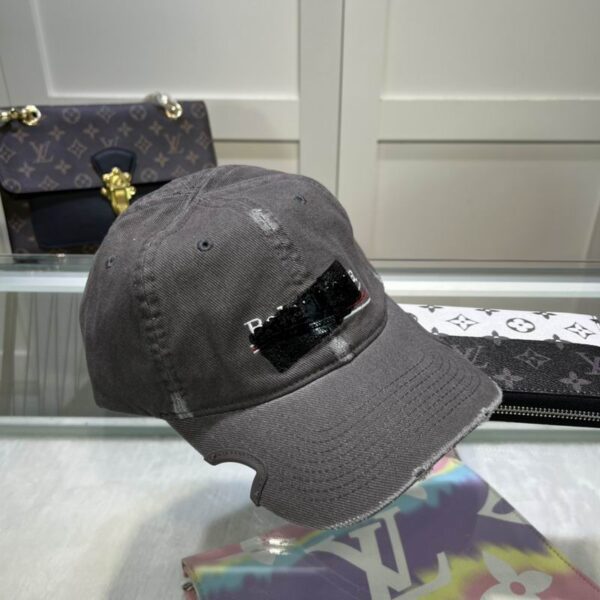GORRA BALENCIAGA