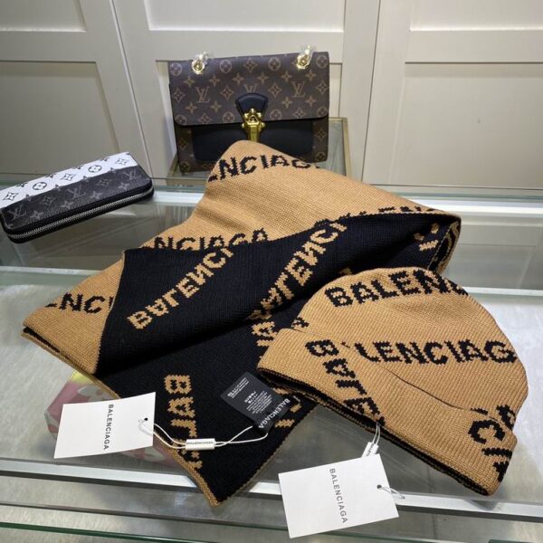 WINTER SET BALENCIAGA
