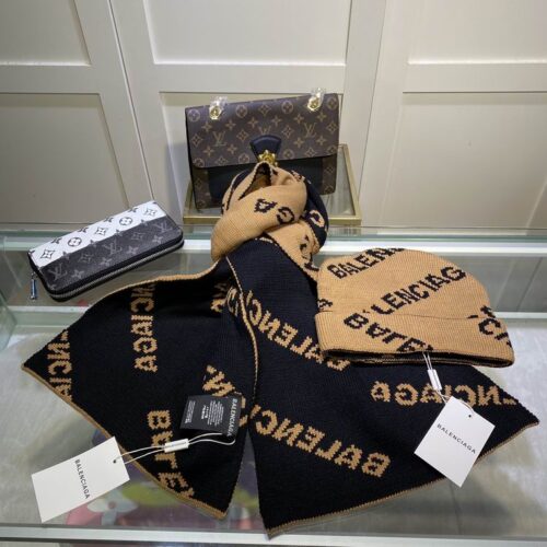 WINTER SET BALENCIAGA
