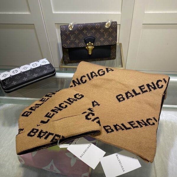 WINTER SET BALENCIAGA