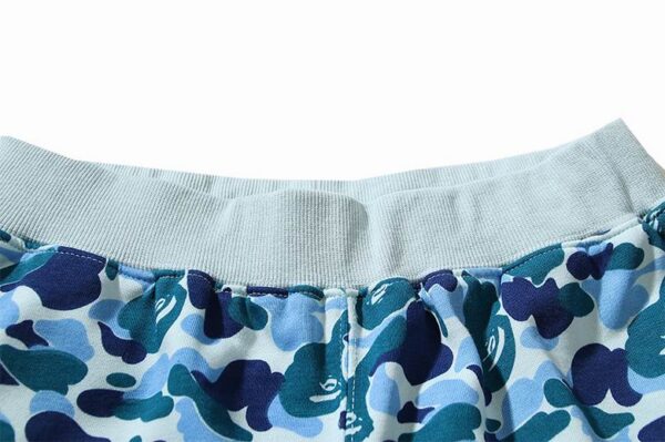 SHORTS BAPE