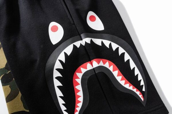 SHORTS BAPE