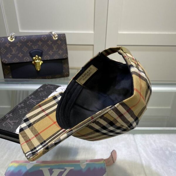 GORRA BURBERRY