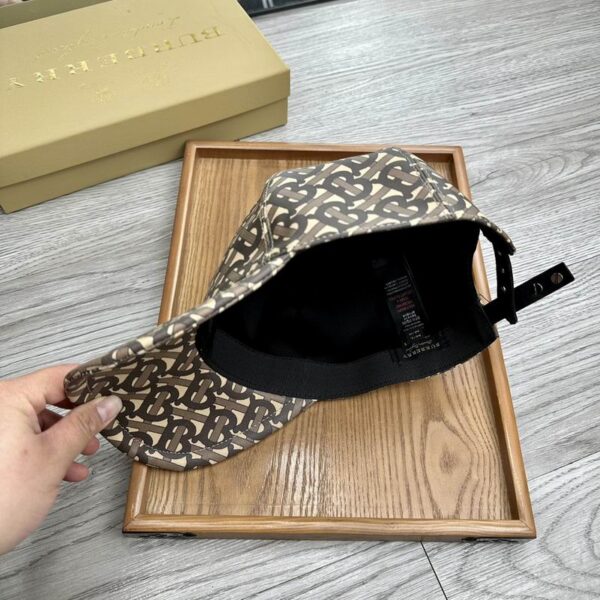 GORRA BURBERRY