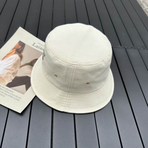 SOMBRERO BURBERRY