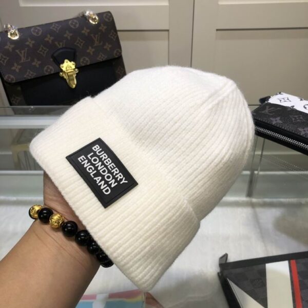 GORRO BURBERRY