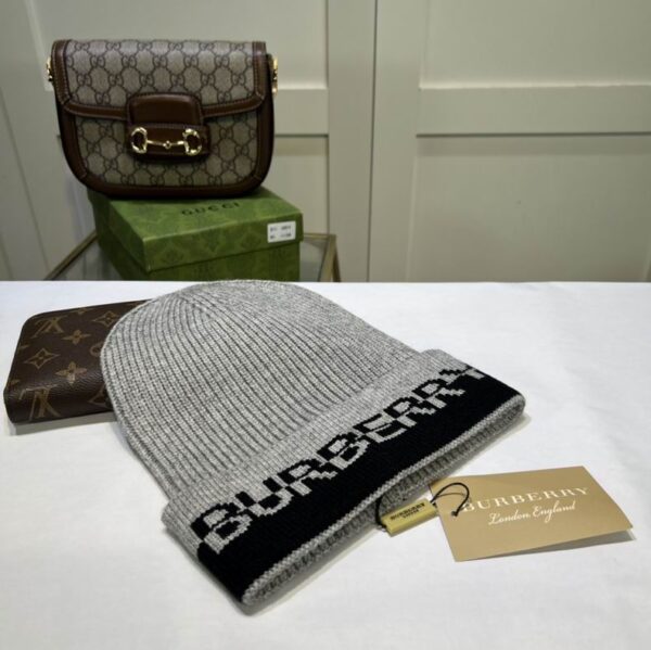 GORRO BURBERRY