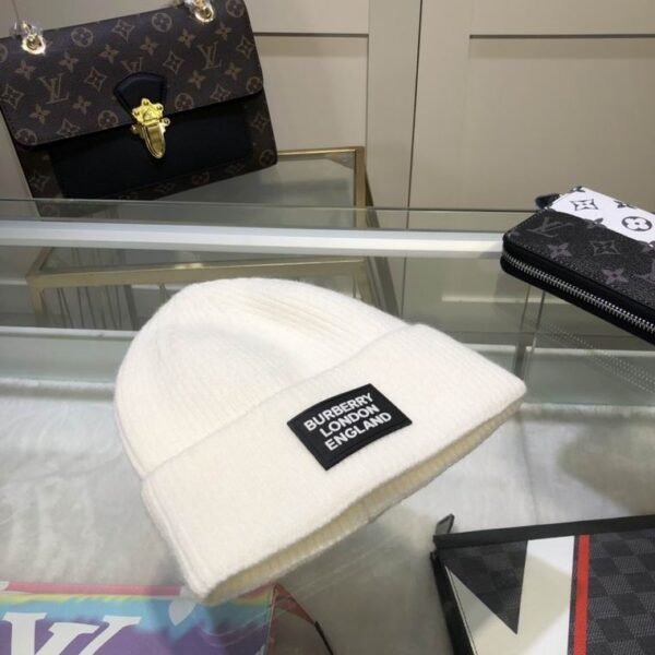 GORRO BURBERRY