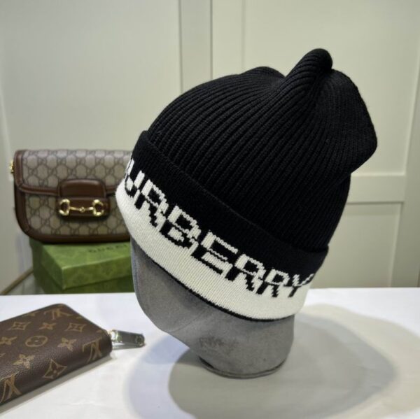 GORRO BURBERRY