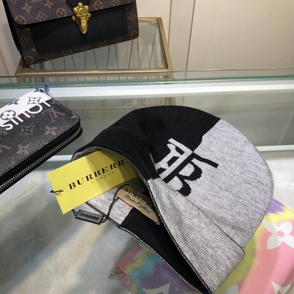 GORRO BURBERRY