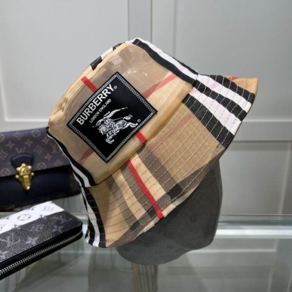 SOMBRERO BURBERRY