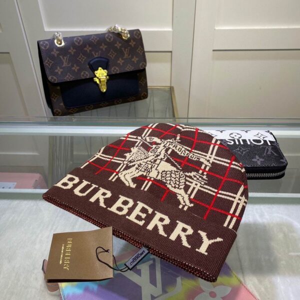 GORRO BURBERRY