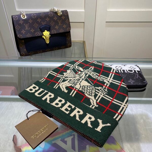 GORRO BURBERRY