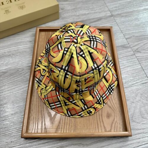 SOMBRERO BURBERRY