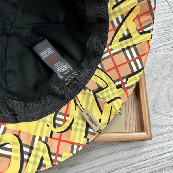 SOMBRERO BURBERRY