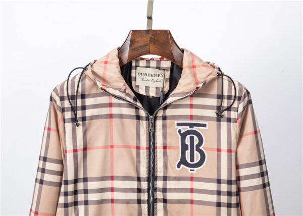 CORTAVIENTOS BURBERRY