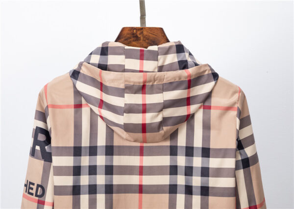 CORTAVIENTOS BURBERRY