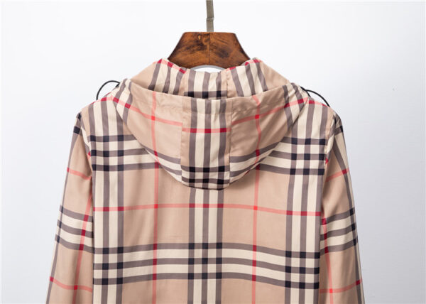 CORTAVIENTOS BURBERRY