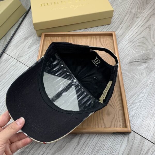 GORRA BURBERRY