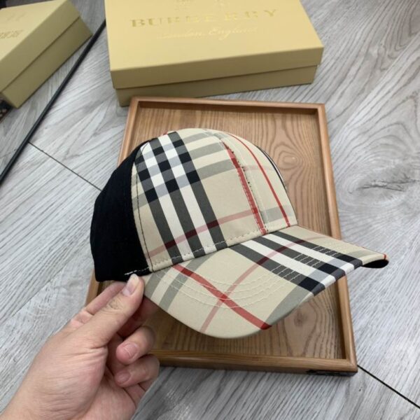 GORRA BURBERRY