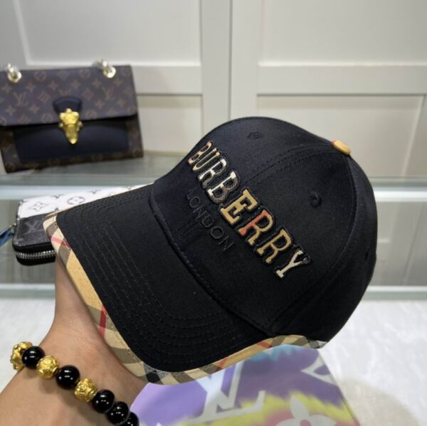 GORRA BURBERRY