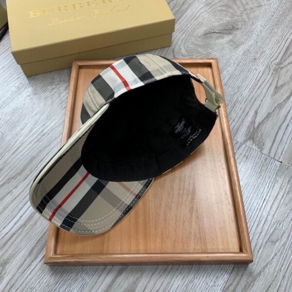 GORRA BURBERRY