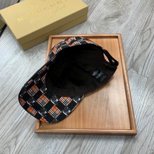 GORRA BURBERRY