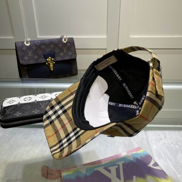 GORRA BURBERRY