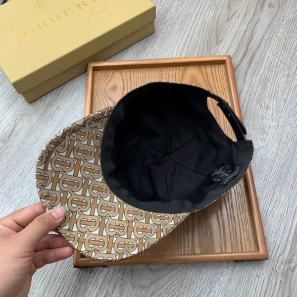 GORRA BURBERRY