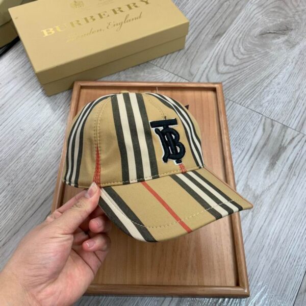 GORRA BURBERRY