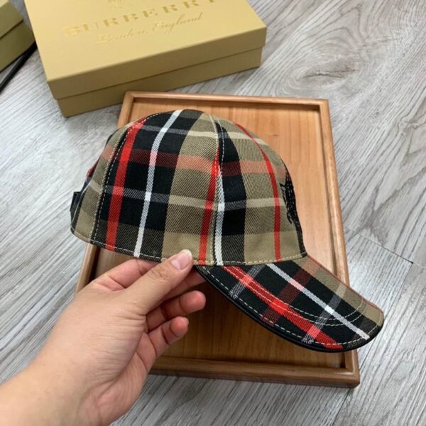 GORRA BURBERRY