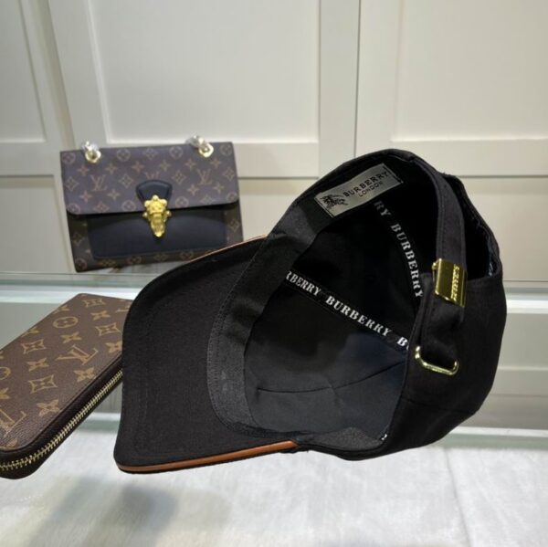 GORRA BURBERRY