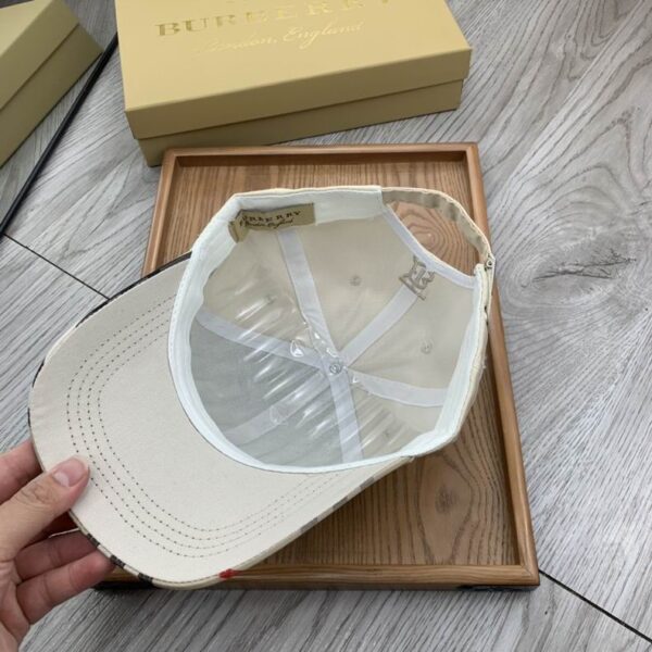 GORRA BURBERRY