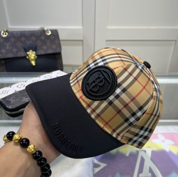 GORRA BURBERRY