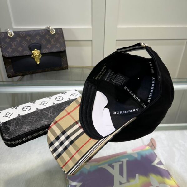 GORRA BURBERRY