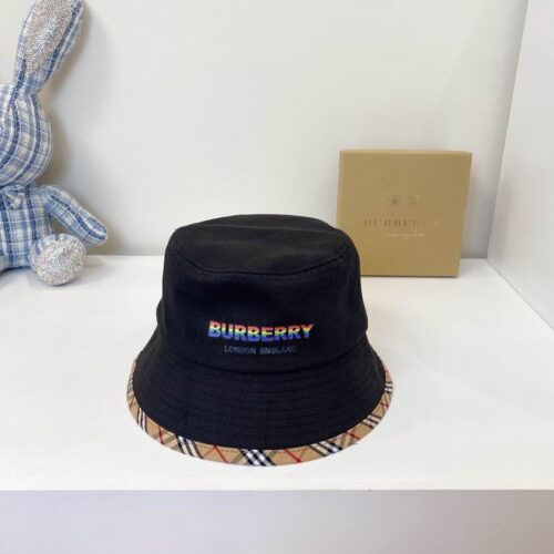 SOMBRERO BURBERRY