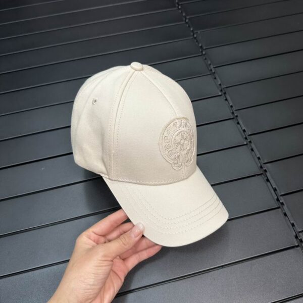 GORRA CHROME HEARTS