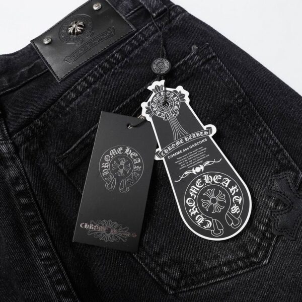 TEJANOS CORTOS CHROME HEARTS