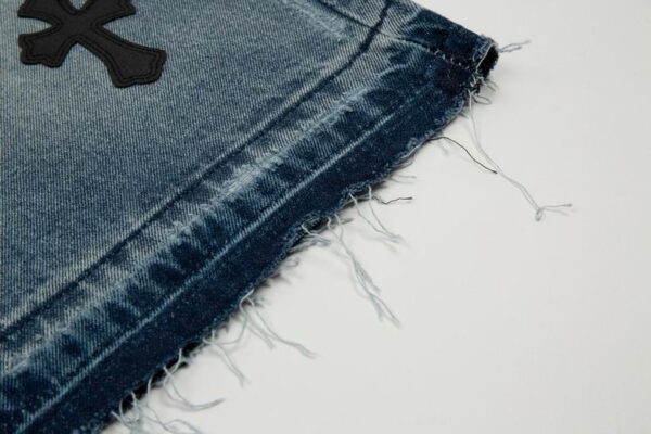 TEJANOS CORTOS CHROME HEARTS