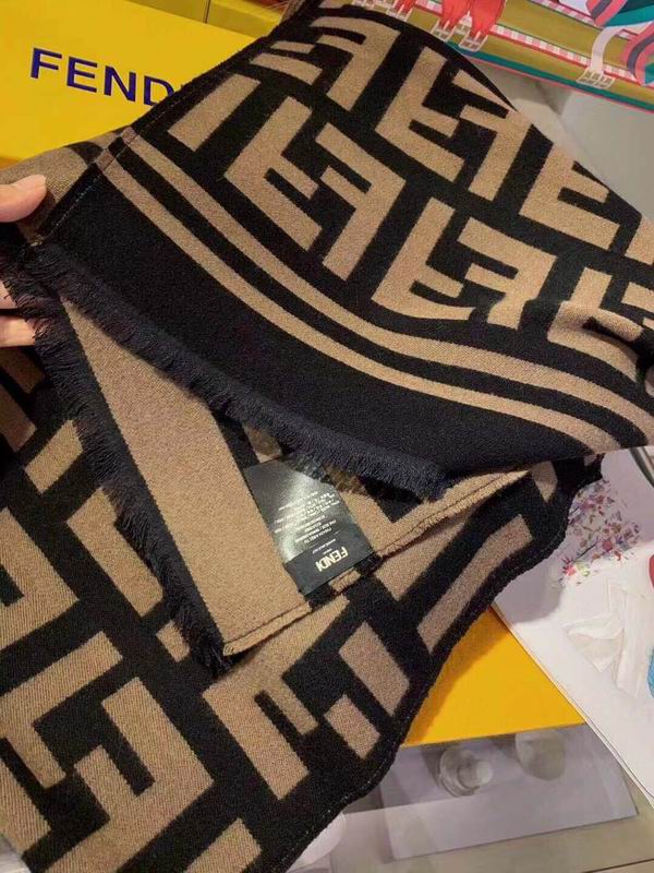 SCARF FENDI