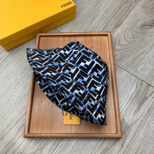 SOMBRERO FENDI