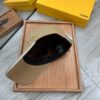 GORRA FENDI