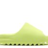 CHANCLAS YEEZY ‘GLOW GREEN’