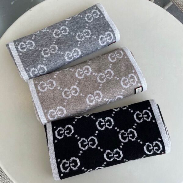 SCARF GUCCI