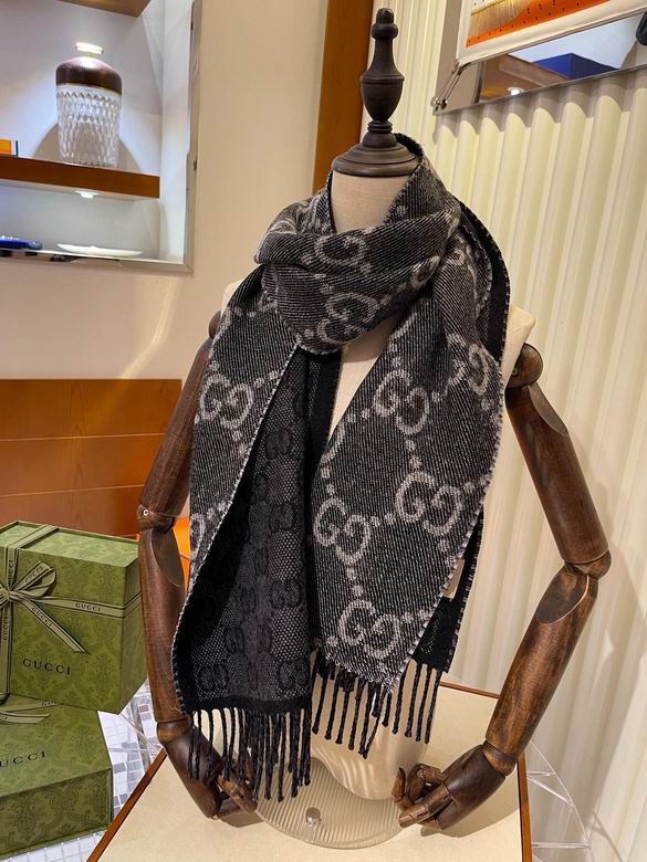 SCARF GUCCI
