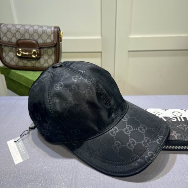 GORRA GUCCI