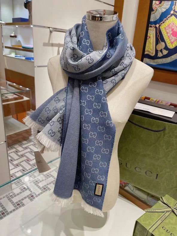 SCARF GUCCI